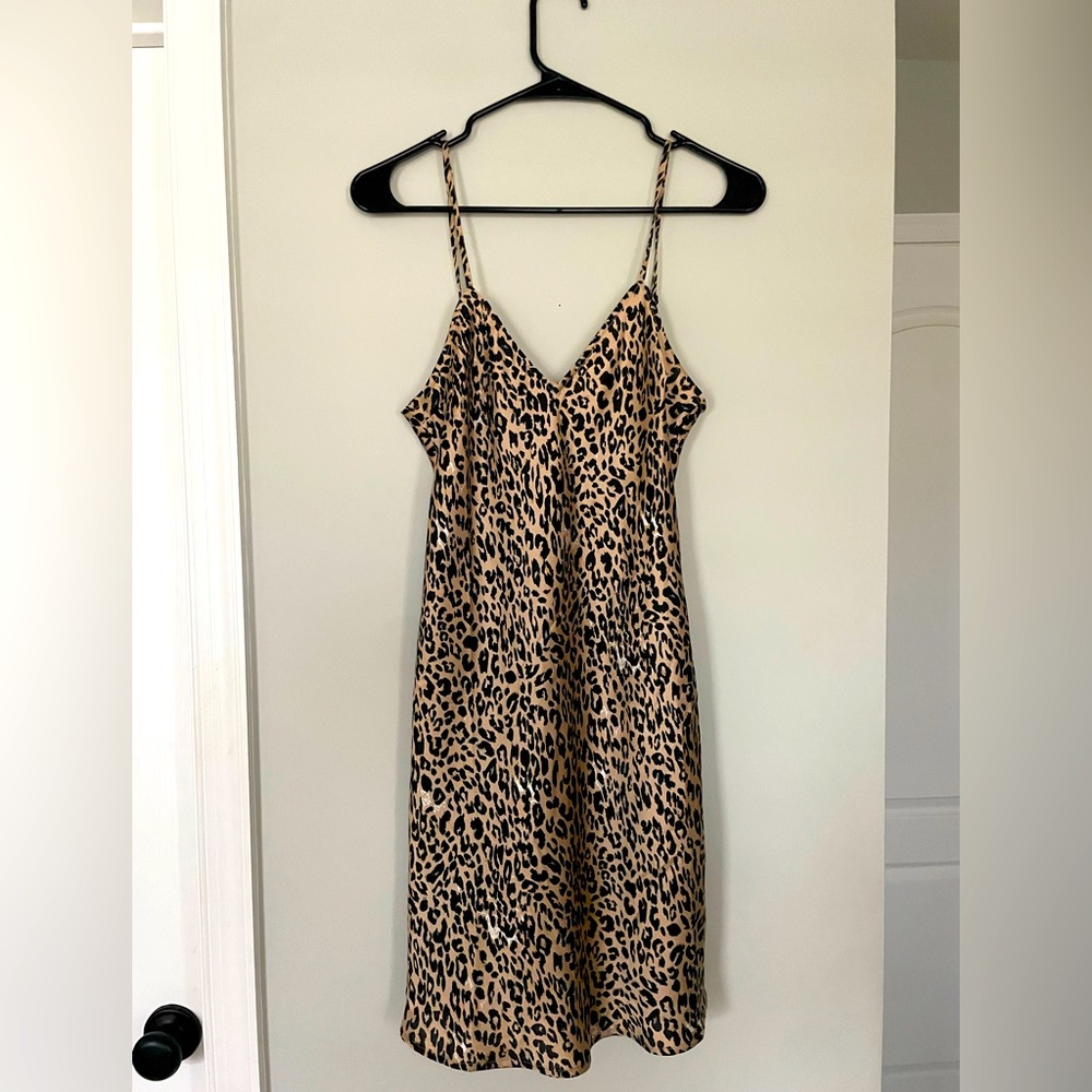South Moon Under cheetah silk slip dress with adjustable straps. Size 4
